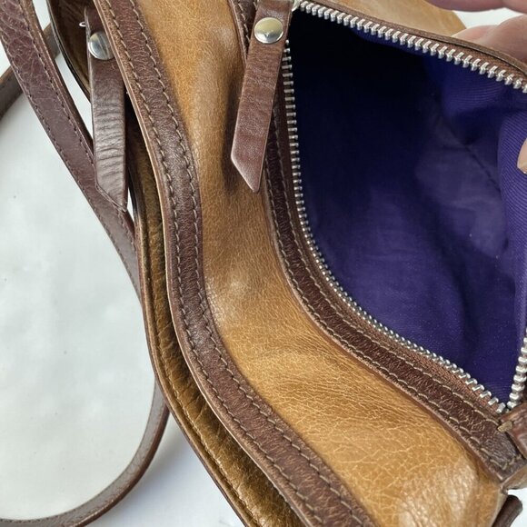 TANO Leather Crossbody Purse Shoulder Bag Small Brown Zip Closure Made In Italy - Picture 6 of 12